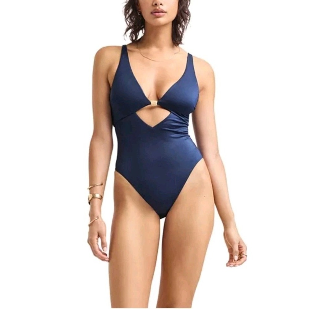 Vitamin A Terra Cut Out One Piece Women Sz M - Picture 2 of 7